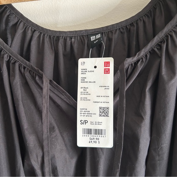 Uniqlo Black Volume Midi Dress Rushed - Picture 5 of 8